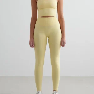 Mellow Shape Seamless Petite Tights